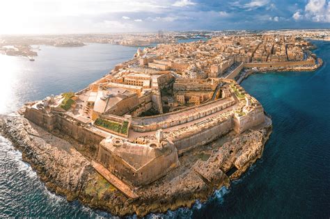 places to visit in valletta